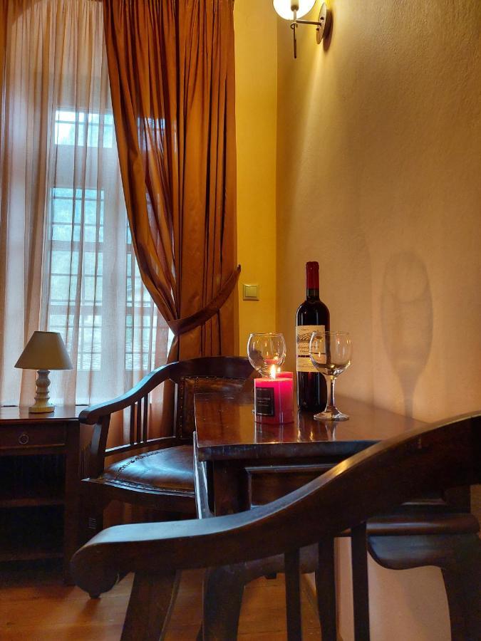 Archontiko Geki 1876 Hotell Papigkon Exteriör bild