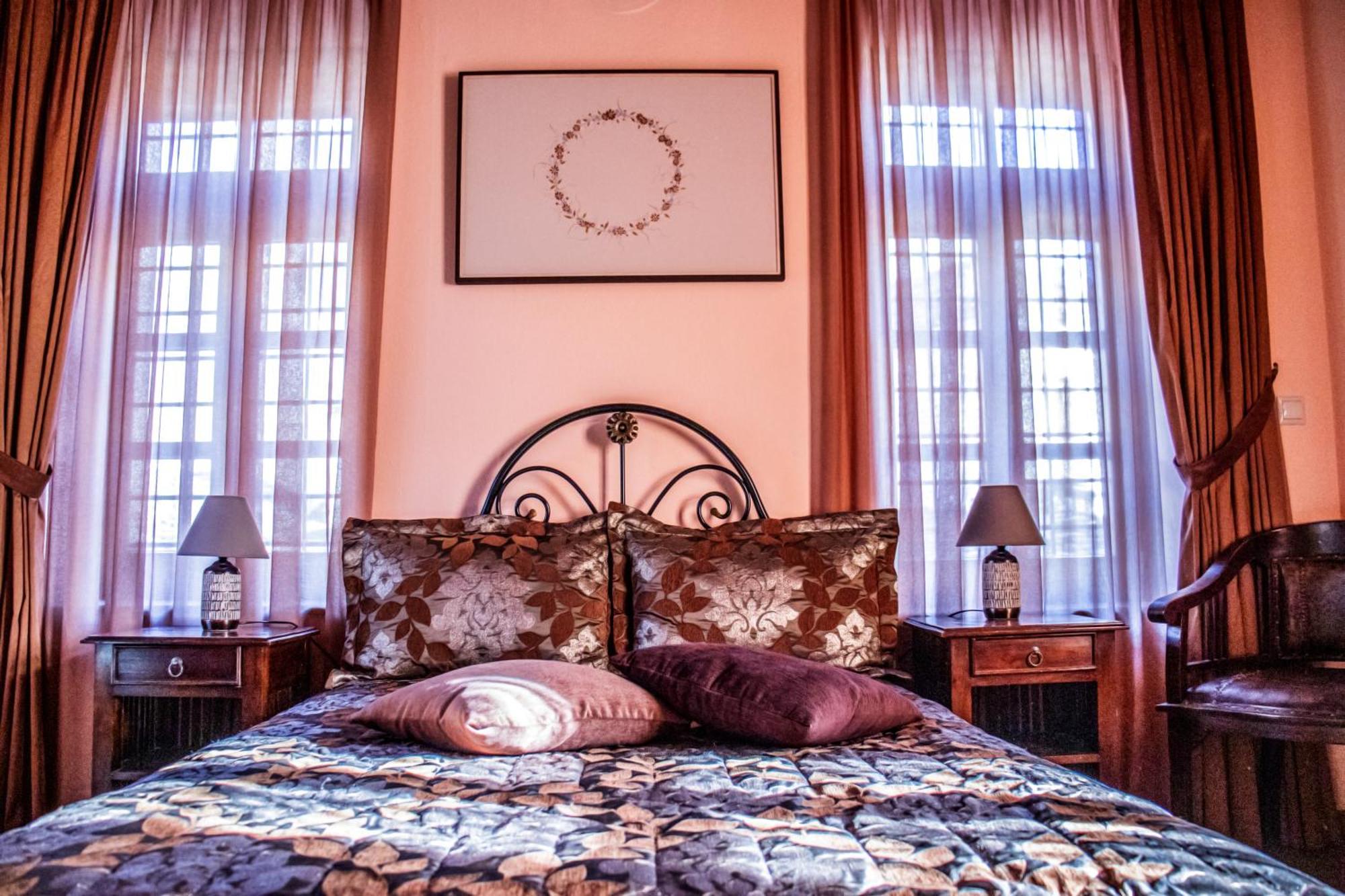 Archontiko Geki 1876 Hotell Papigkon Exteriör bild