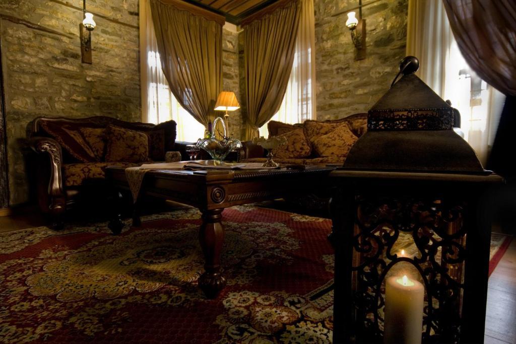 Archontiko Geki 1876 Hotell Papigkon Exteriör bild